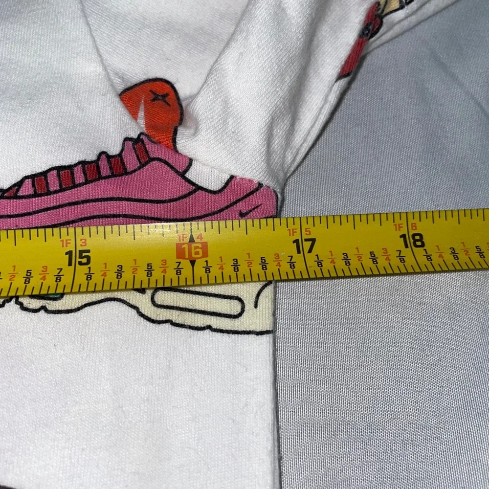 Nike Kids Air Max 95 Ice Cream All Over Print Graphic T-Shirt White Large L